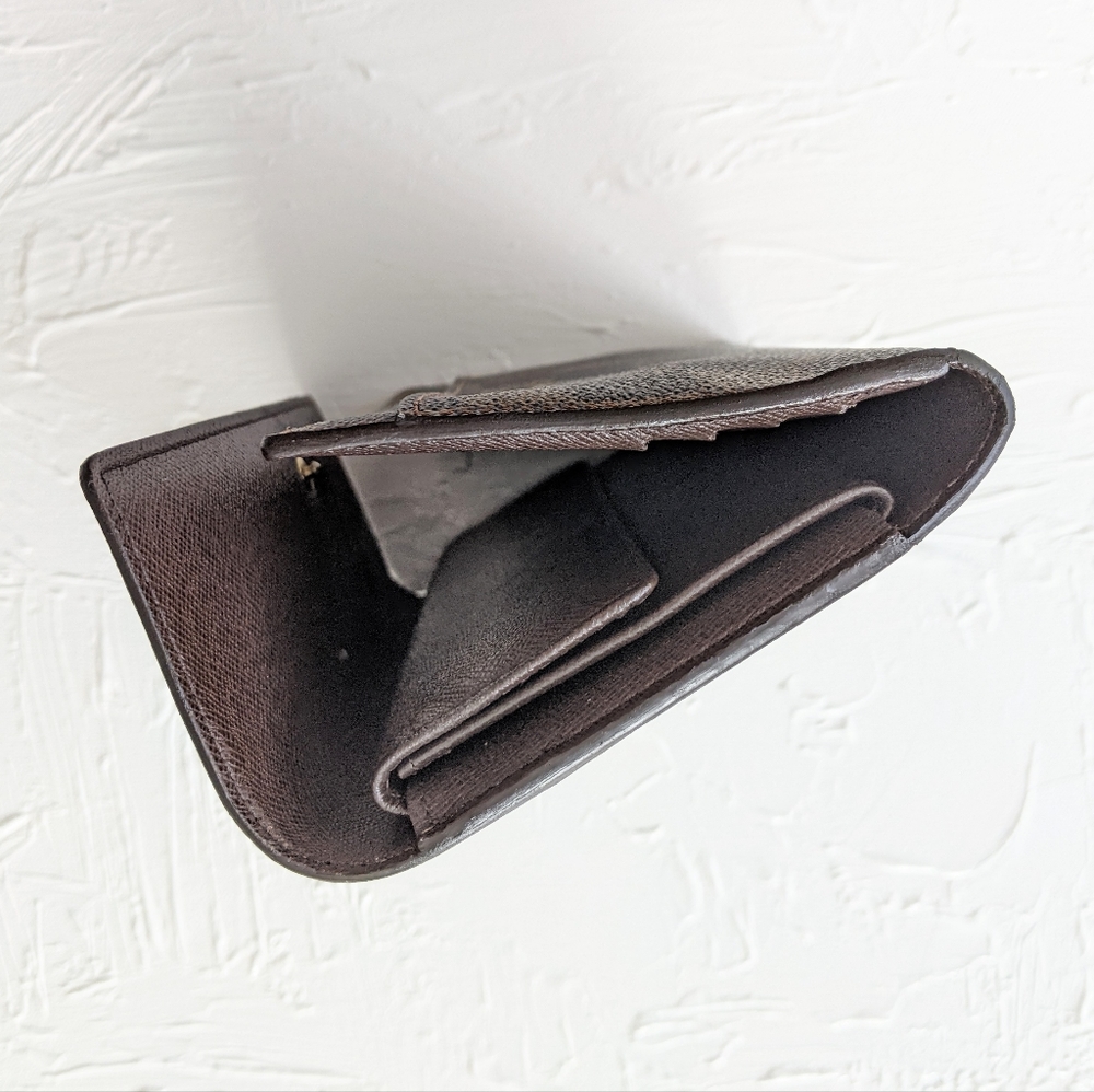 Louis Vuitton wallet - Picture 7 of 13